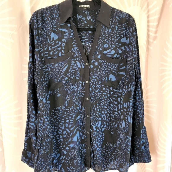 Express - Long Sleeve Button Down Shirt - Black & Blue Animal Print - Size L - Picture 2 of 10